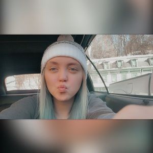 Meet your Posher, Mackenzie